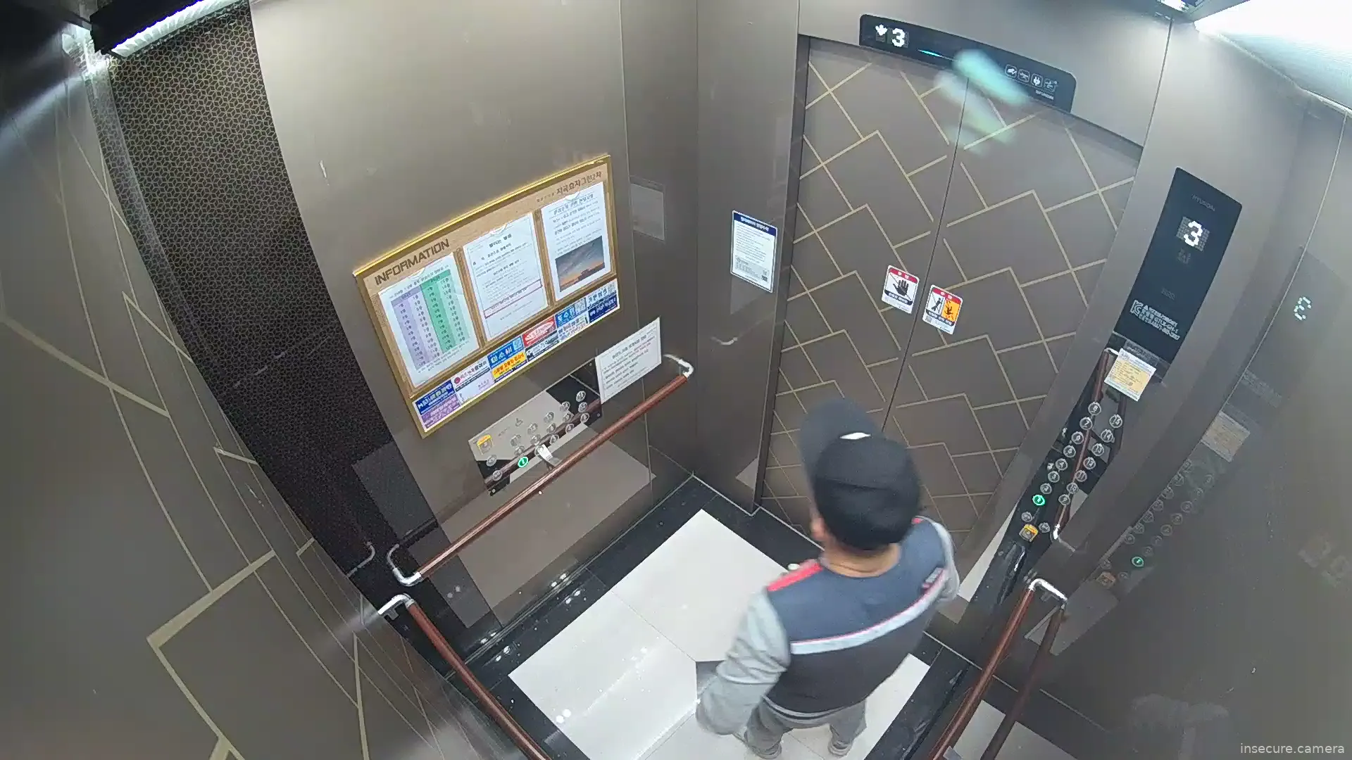 Capture from Feb 19, 2026 at 02:24 AM