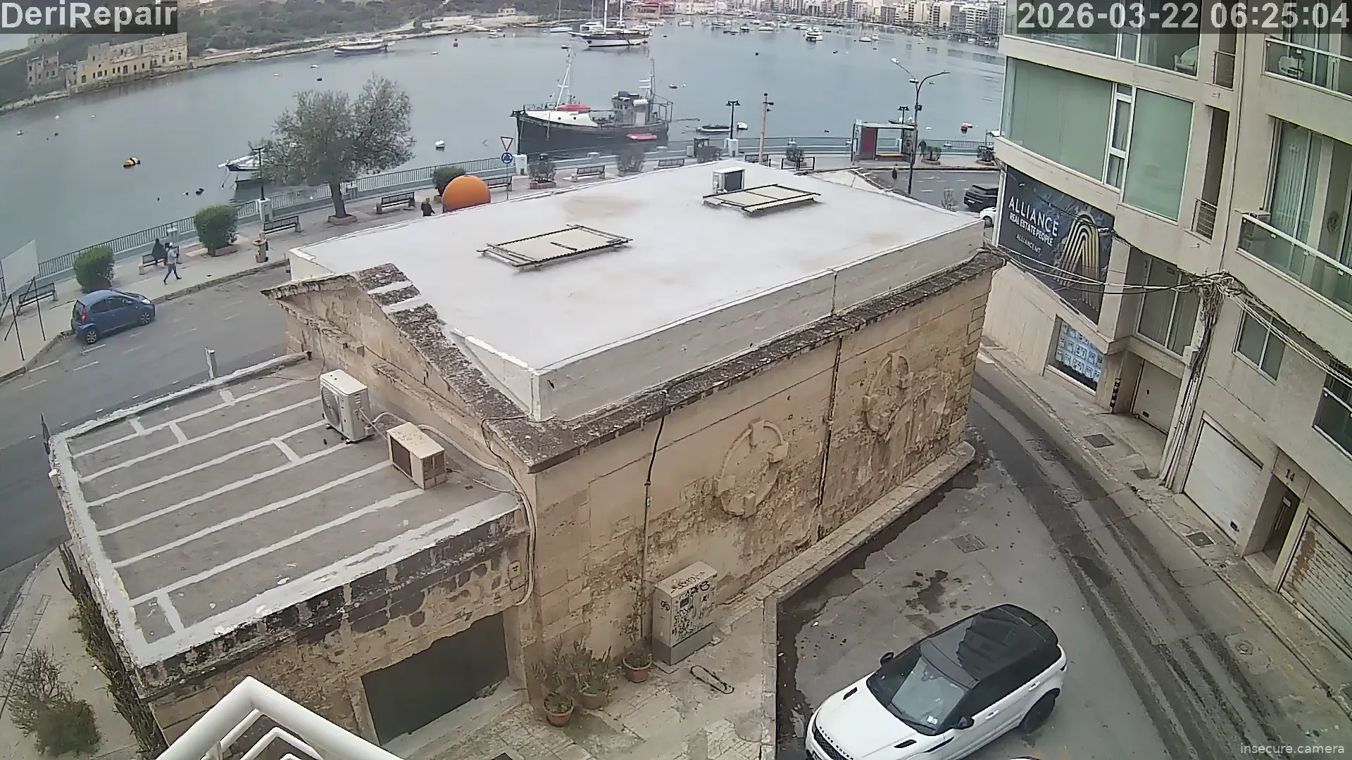 Camera in Malta