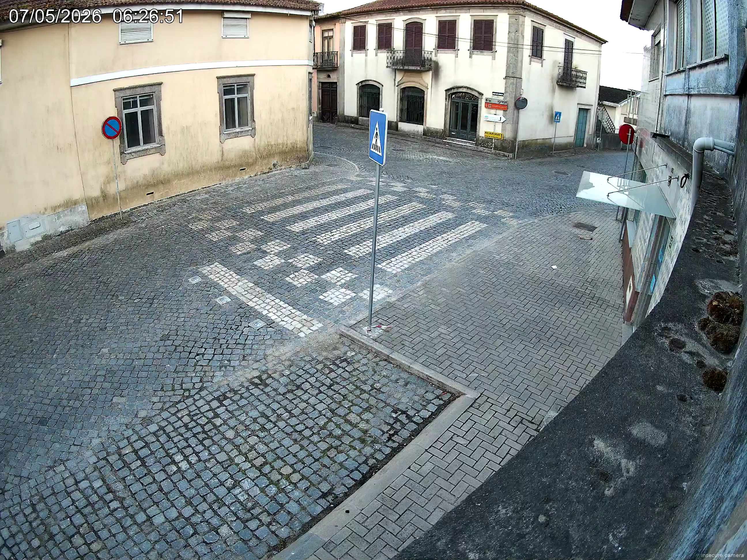 Camera in Portugal
