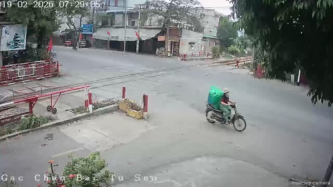 Capture from Feb 19, 2026 at 01:04 AM